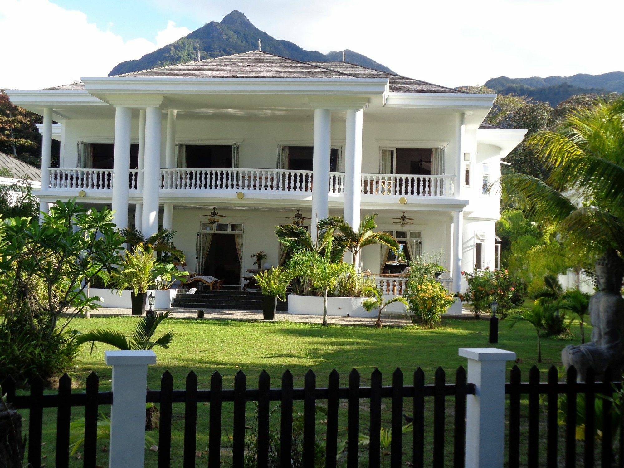 Chateau Elysium Beau Vallon  Exterior foto